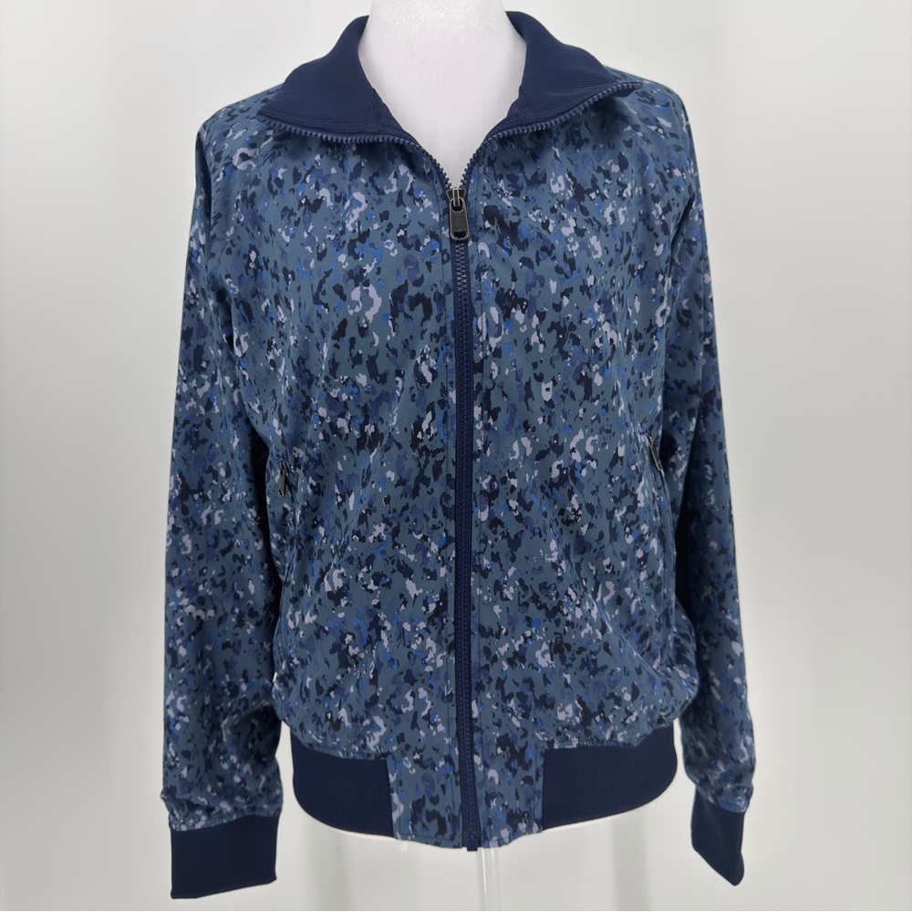 Athleta Lightweight Zip Jacket Women’s Small‎ Petite Blue Print Activewear